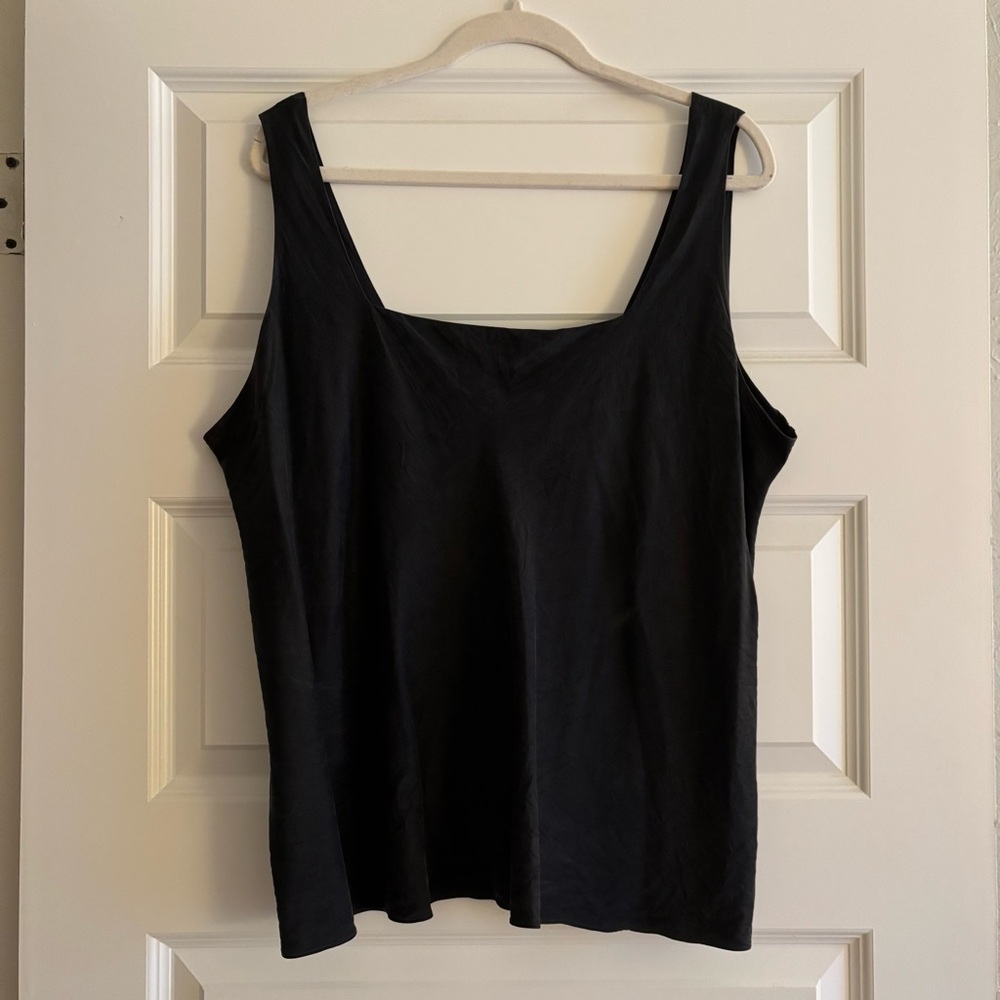 Black 100% Silk Sleeveless Women's Top